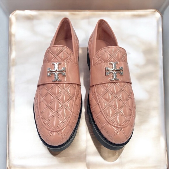 Tory Burch Mini Everly Chunky Quilted Patent Loafer in Rose Sachet, Size 11, NEW - Picture 3 of 17